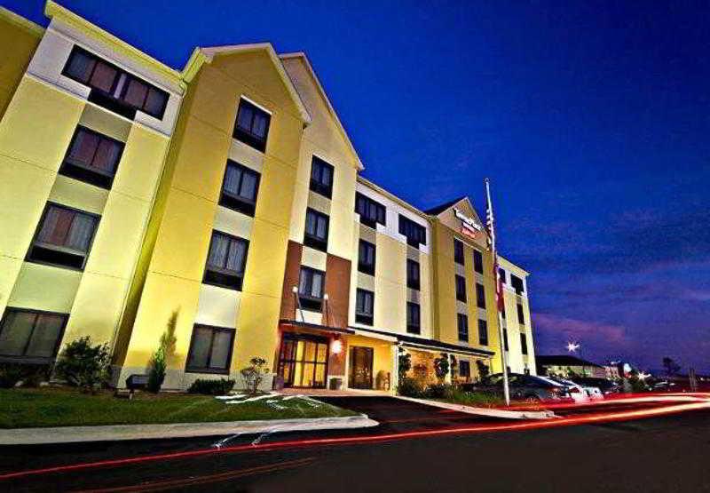 Towneplace Suites By Marriott Savannah Airport Exterior photo